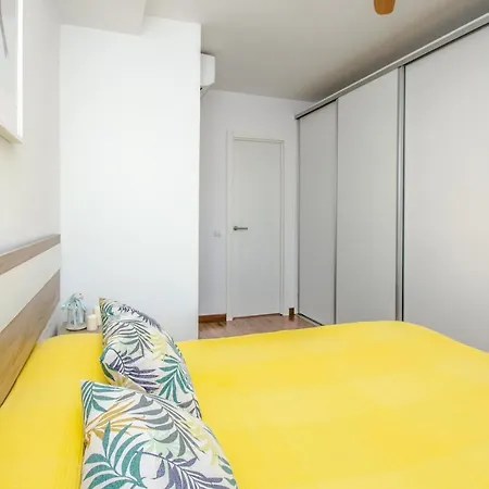 Soriano A- Cozy Family In Centre By Rafleys *